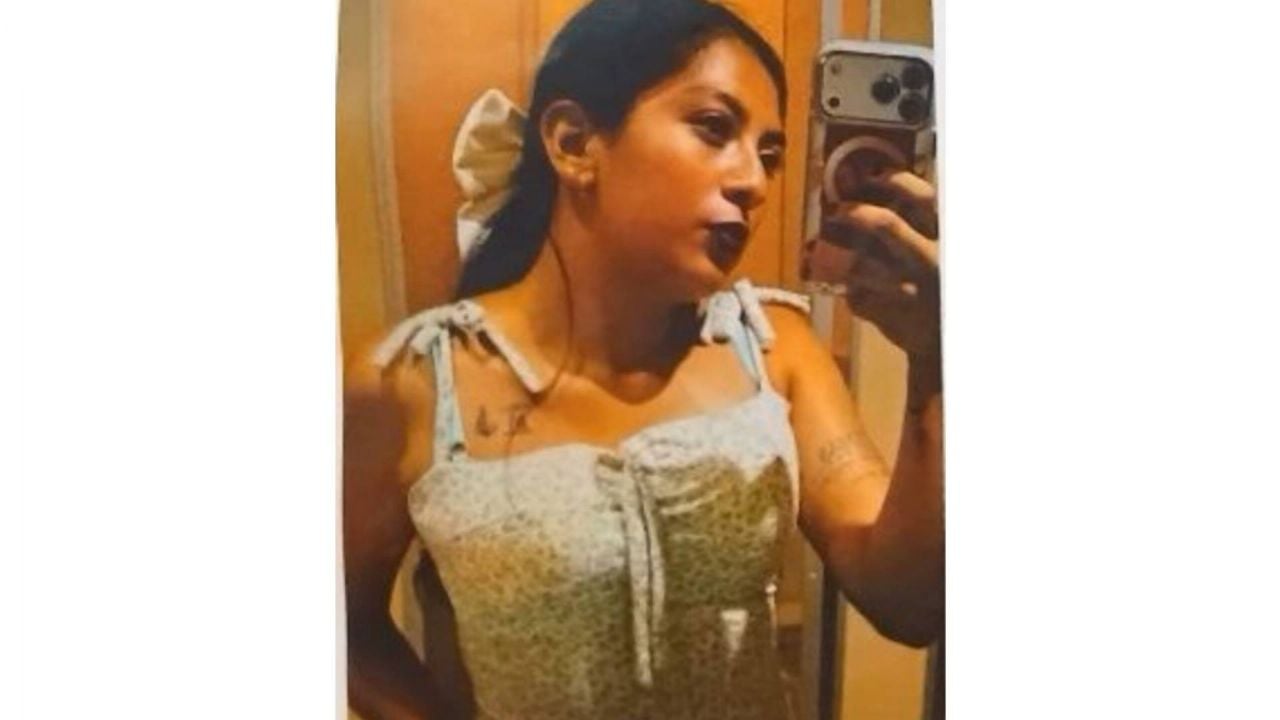 Reescribe el título con enfoque periodístico local. Reglas: - Máximo 12 palabras - Tono serio y profesional - Incluye ciudad o estado si aplica - No preguntas - No explicaciones - Devuelve solo el título Título original: Hallan en CDMX cuerpo de joven desaparecida tras acudir a una entrevista de trabajo