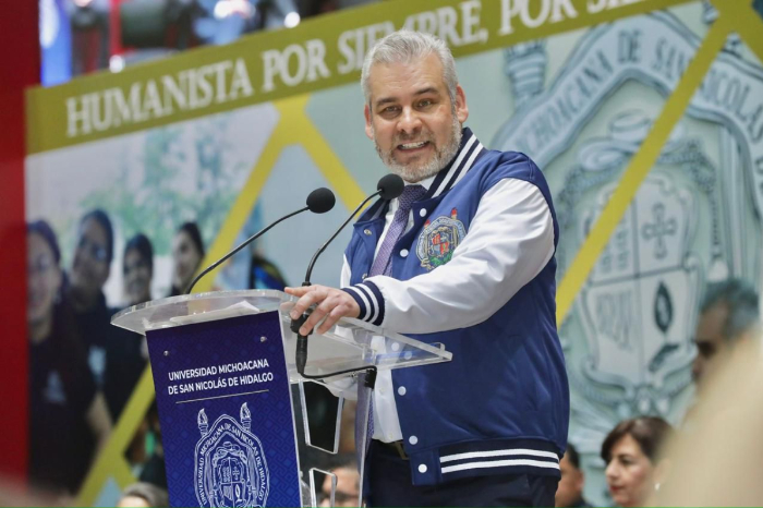 Bedolla asigna 300 mdp a 31 proyectos de infraestructura en Michoacán