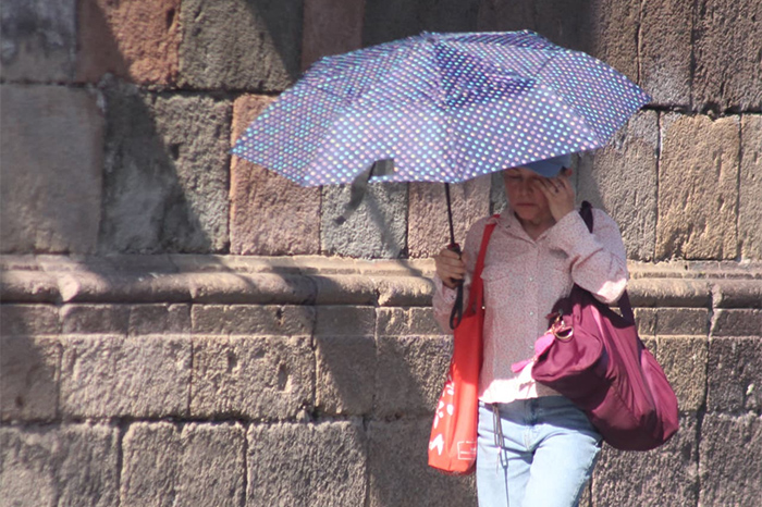 Calor extremo afecta a Michoacán y 22 estados del país