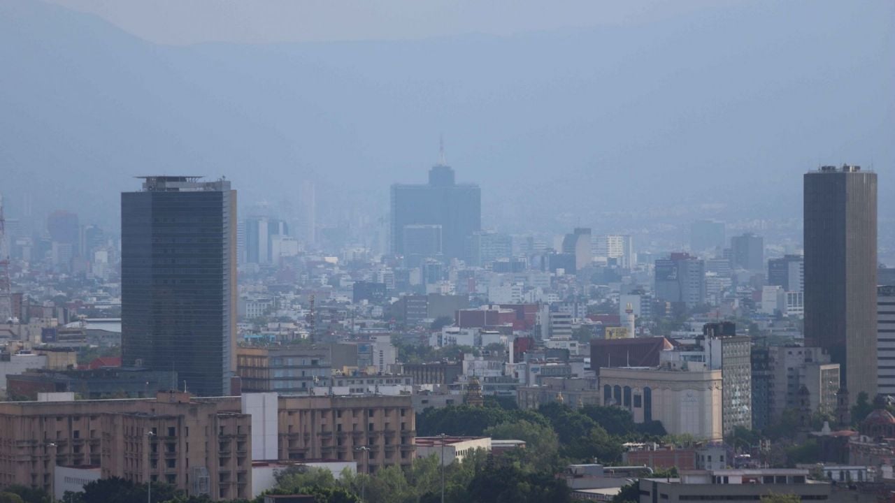 Contingencia ambiental en el Valle de México se extiende por más de un día