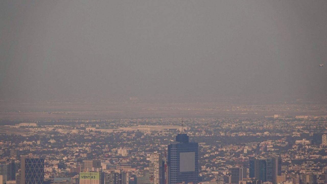 Contingencia ambiental persiste en el Valle de México con doble Hoy No Circula