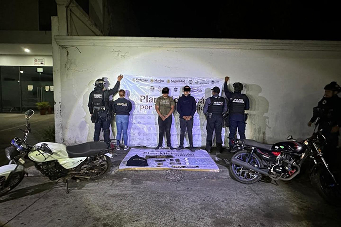 Detenidos presuntos asaltantes en la carretera Uruapan-Lombardía, Michoacán