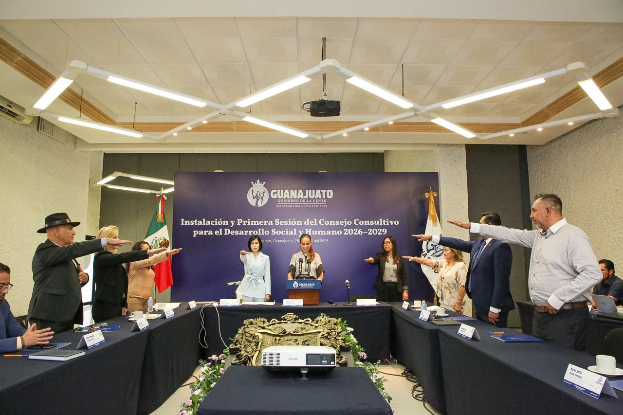 Gobernadora de [Ciudad/Estado] inaugura Consejo Consultivo para el Desarrollo Social y Humano