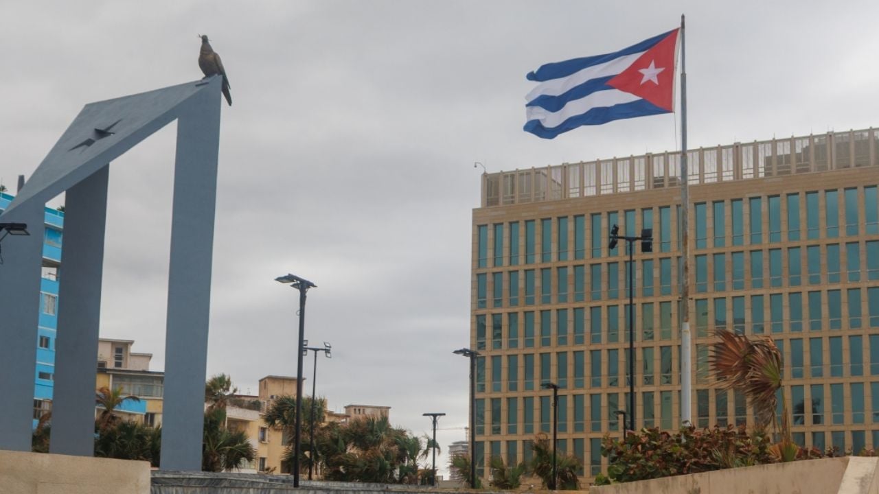 Gobierno de Sheinbaum evalúa acuerdos comerciales y de inversión con Cuba en CDMX