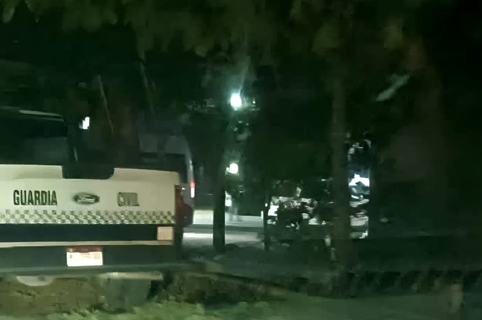 Hombre asesinado en la calle Manuel Doblado, Apatzingán; siguen sin detenidos