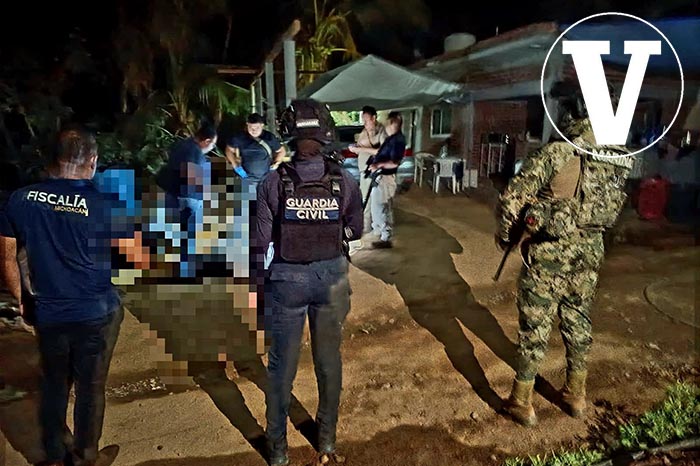 Hombre asesinado encontrado en Caleta de Campos, Michoacán