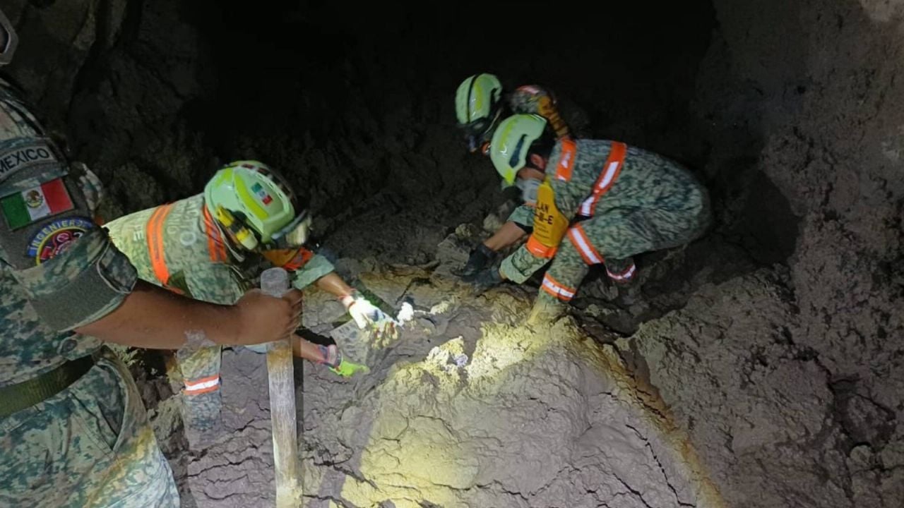 Localizan cuerpo del cuarto minero atrapado en Sinaloa tras 33 días de búsquedas.