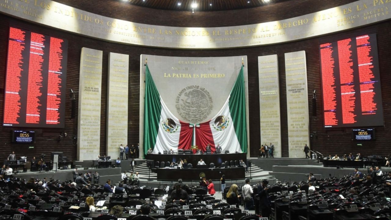 Madre de Ana María llama a diputados a garantizar justicia en [Ciudad/Estado]