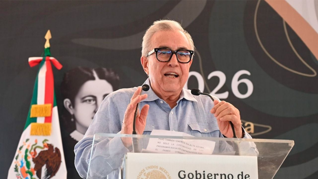 Manifestantes interrumpen acto de Rubén Rocha en Sinaloa con embajador de EE. UU.