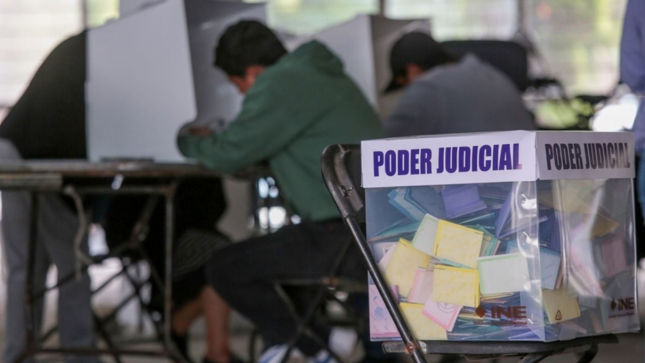 Morena retrasa elección judicial a 2028 por riesgos en Oaxaca y presión al INE
