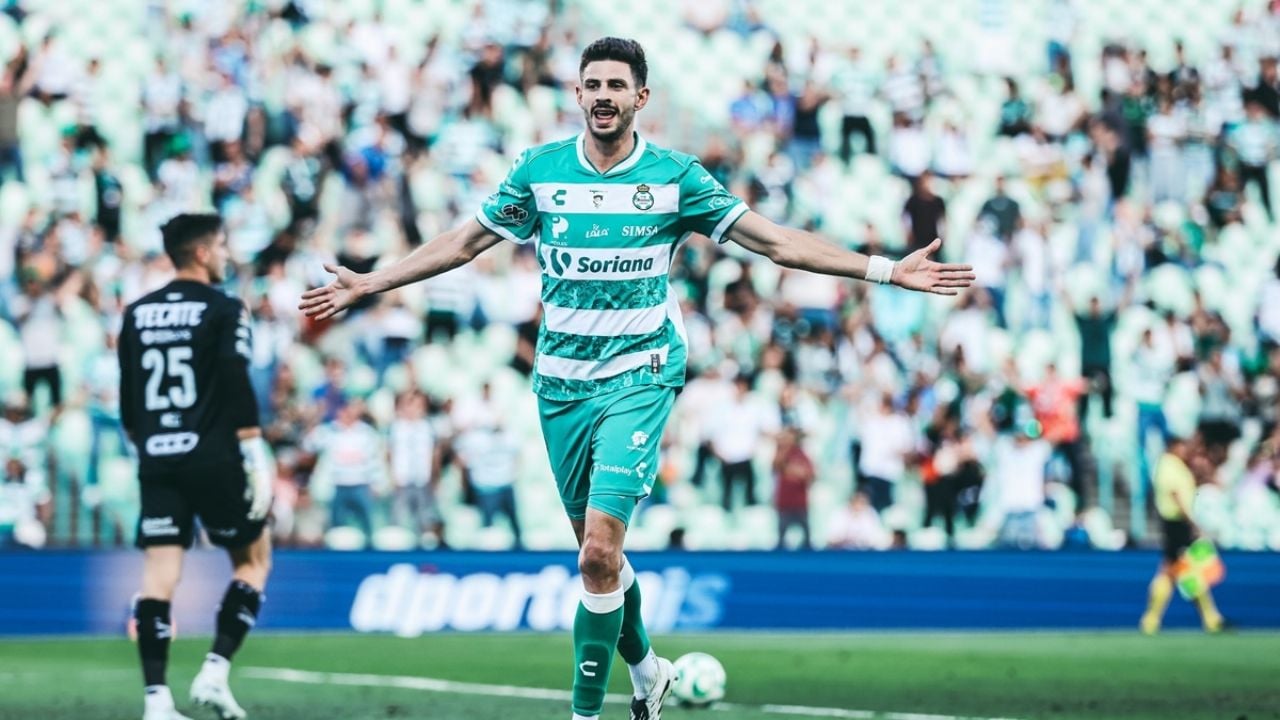 Rayados cae ante Santos: un golazo de chilena sorprende a todos