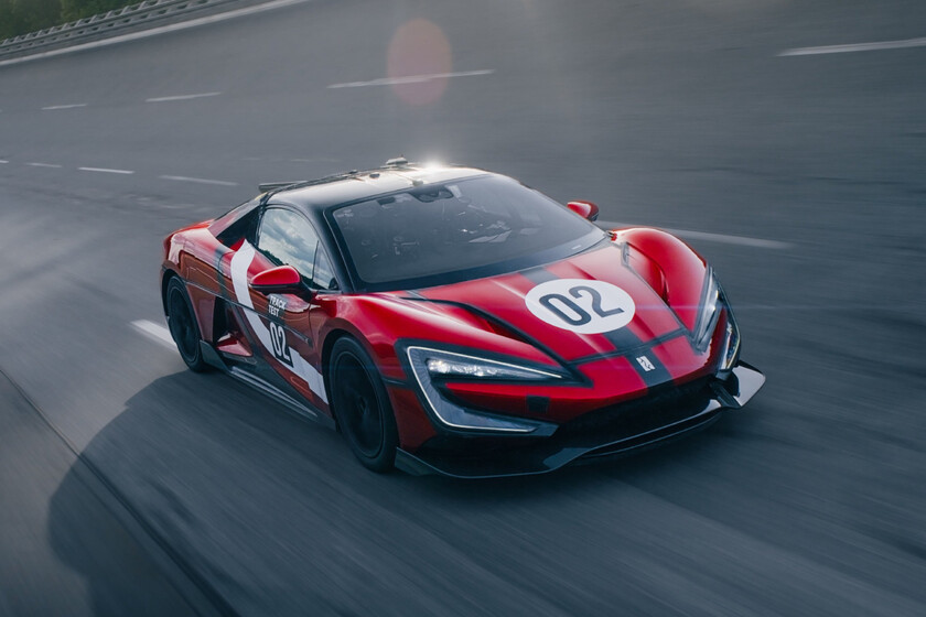 Superdeportivo de 3,000 hp en venta por 51 millones de pesos