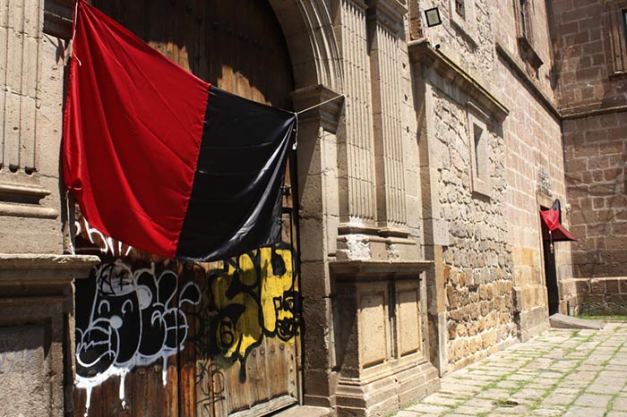 Tribunales de [Ciudad/Estado] apoyan huelga a puertas cerradas