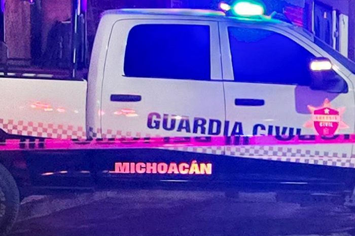 Adolescente herido por balas en el centro de Cuitzeo; trasladado a hospital