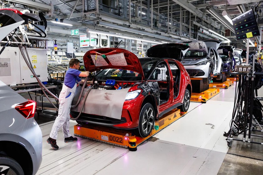 Adquisición de vehículos Tesla en México y Europa: Tendencias actuales
