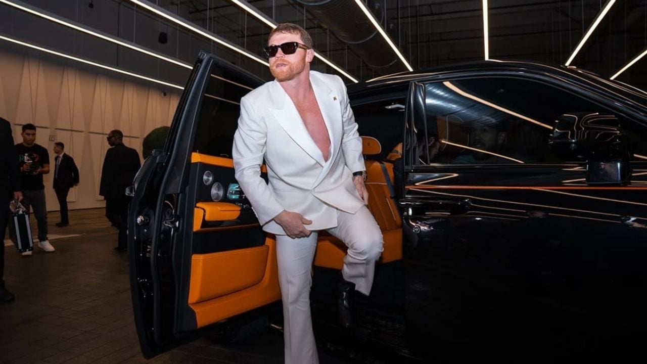 Canelo Álvarez presenta su faceta empresarial y genera controversia