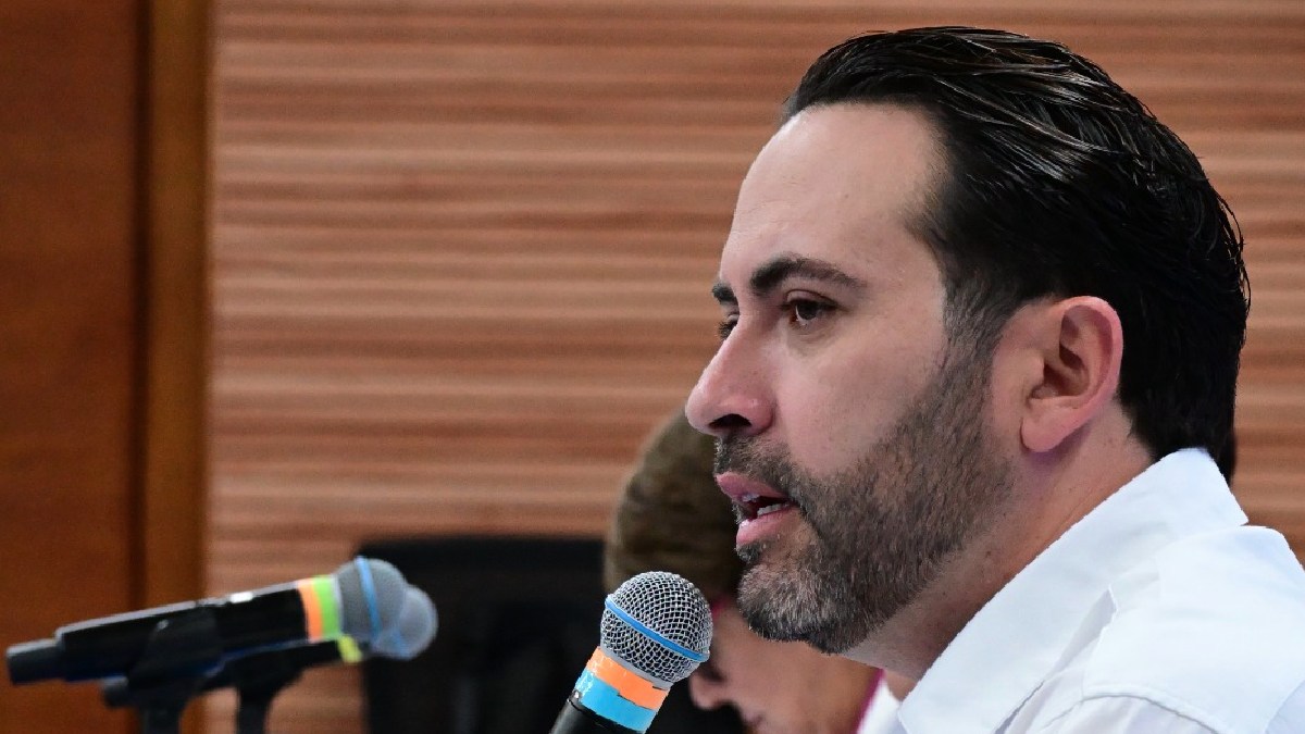 Chihuahua: Dirigente del PAN confronta a diputados morenistas