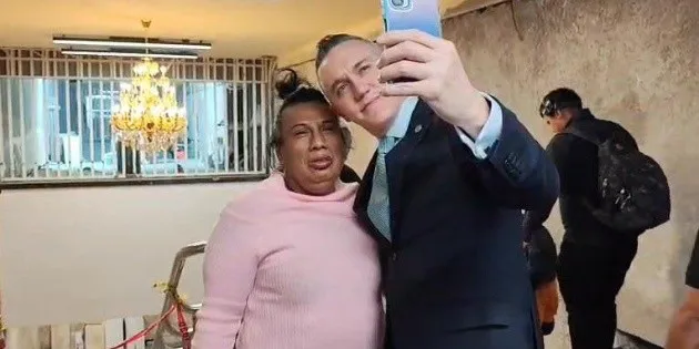 Ciudad de México: Rubalcava responde a memes sobre candelabros en Hidalgo