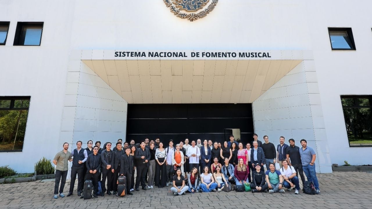 Claudia Curiel de Icaza abre nueva sede para agrupaciones musicales nacionales