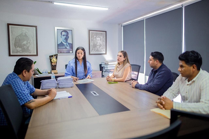 Dayana Pérez Mendoza impulsa gestión del agua en Salvador Escalante