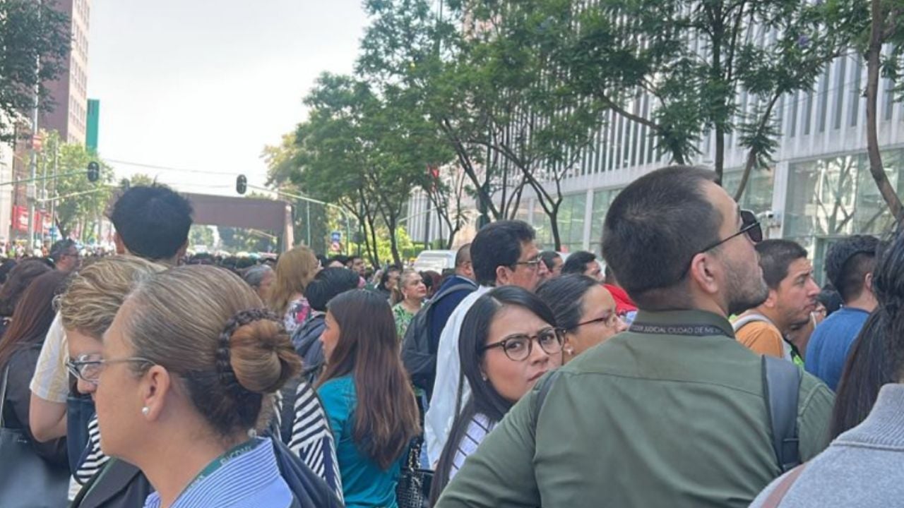 Desalojan a trabajadores de Ciudad Judicial en [Ciudad/Estado] por amenaza de explosivo