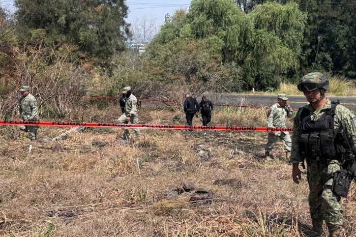 Descubren artefacto explosivo en el Libramiento Norte de Zamora, Michoacán