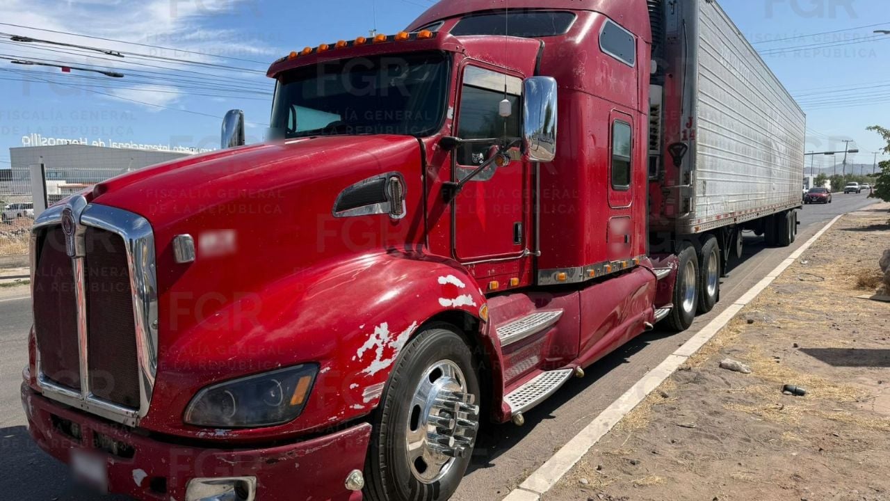 Detienen en Sonora a chofer de tráiler con fentanilo y drogas peligrosas