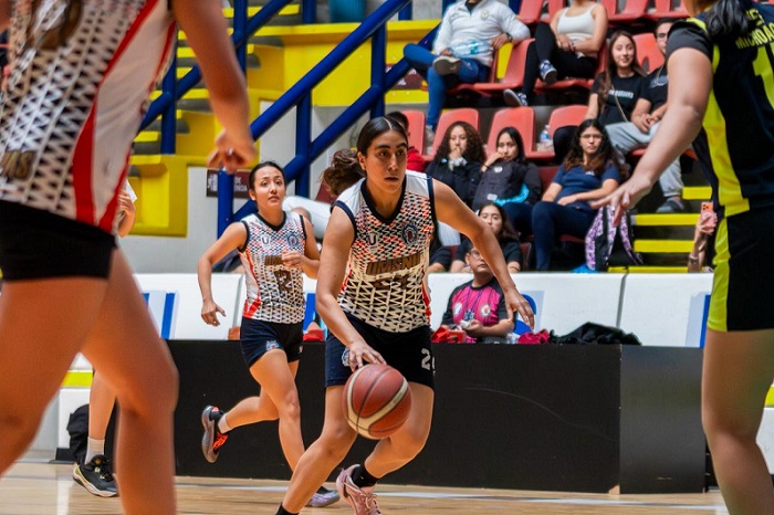 El equipo de básquetbol femenil de la UMSNH busca clasificar a la Universiada Nacional