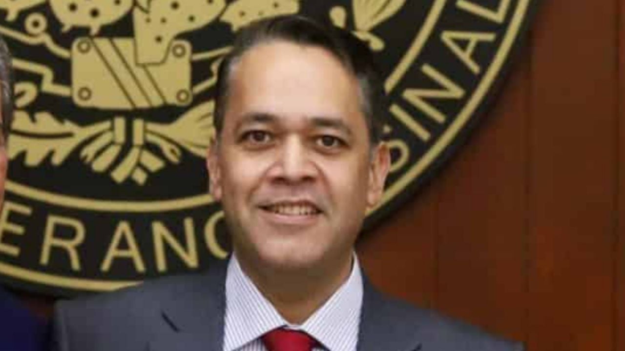 Exsecretario de Finanzas de Rocha Moya vinculado a 10 empresas en Sinaloa