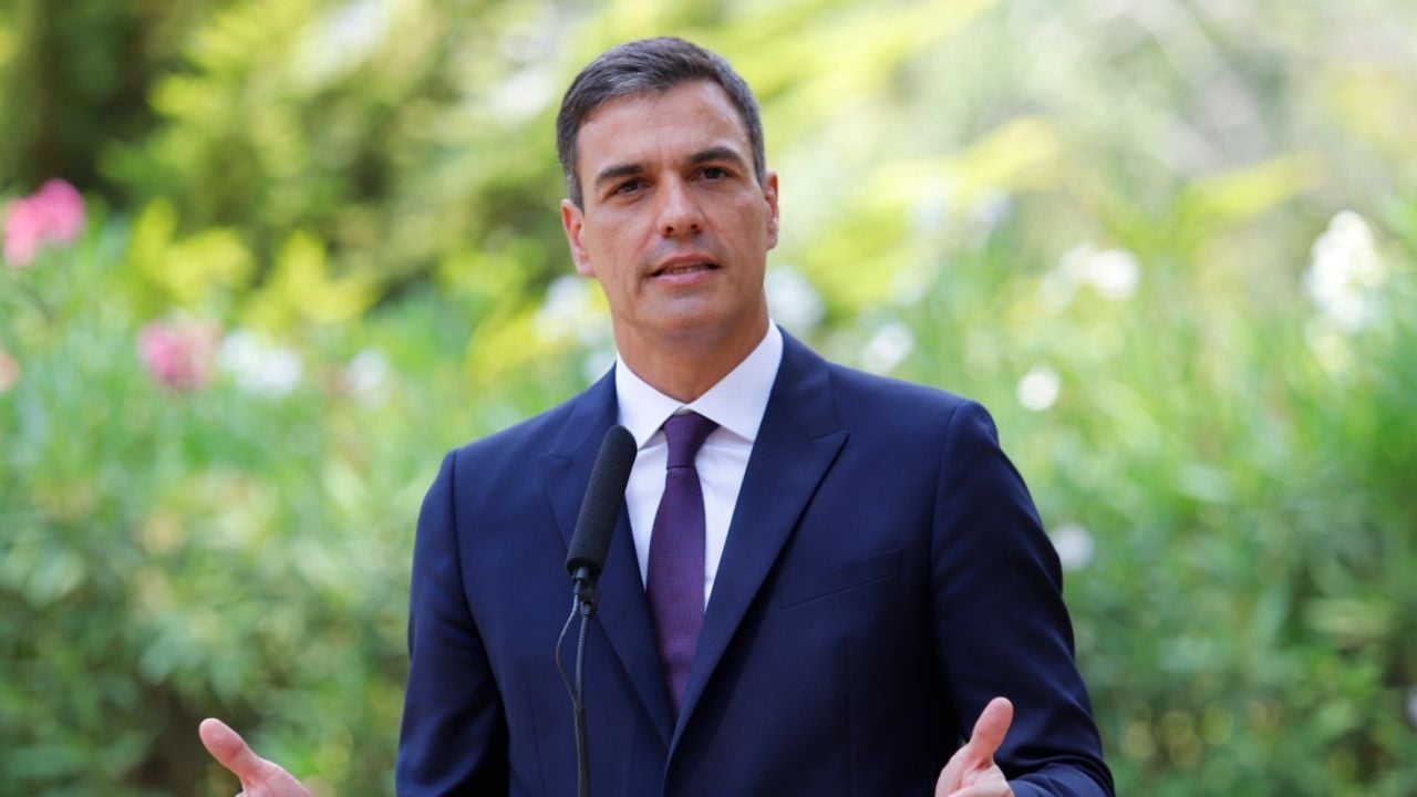 Falla técnica obliga a aterrizaje de avión con Pedro Sánchez en Turquía