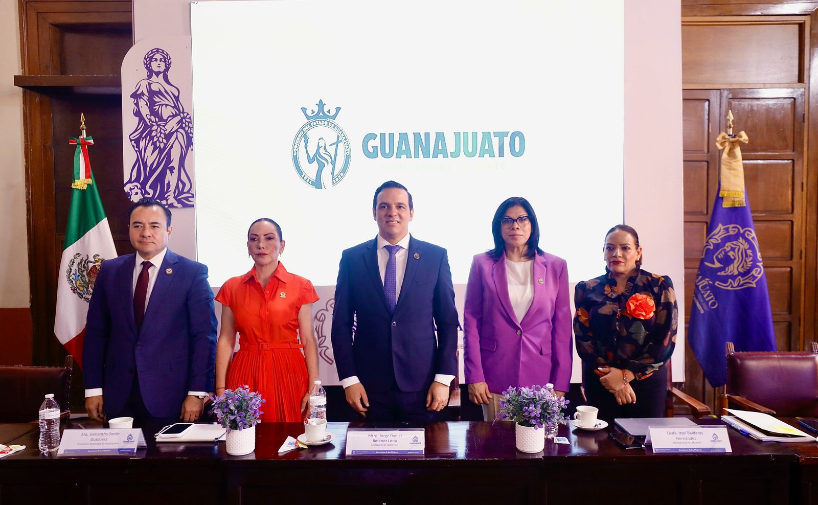 Fortalecen formación policial con enfoque de género en la región