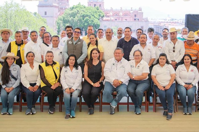 Gremios locales apoyan gestión de Gaby Molina en el Día del Trabajo