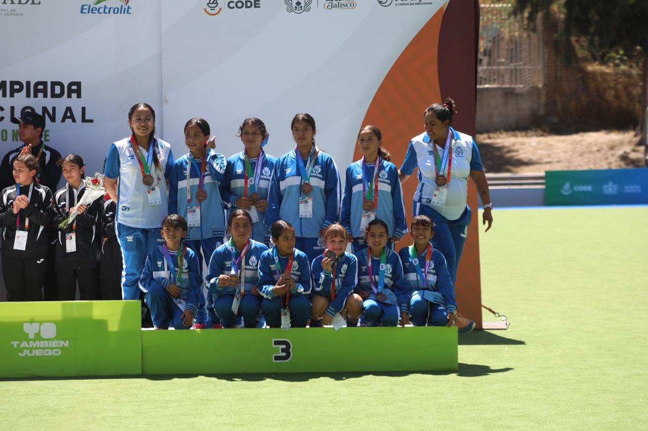 Guanajuato brilla en hockey sobre pasto y tiro deportivo con nuevas medallas