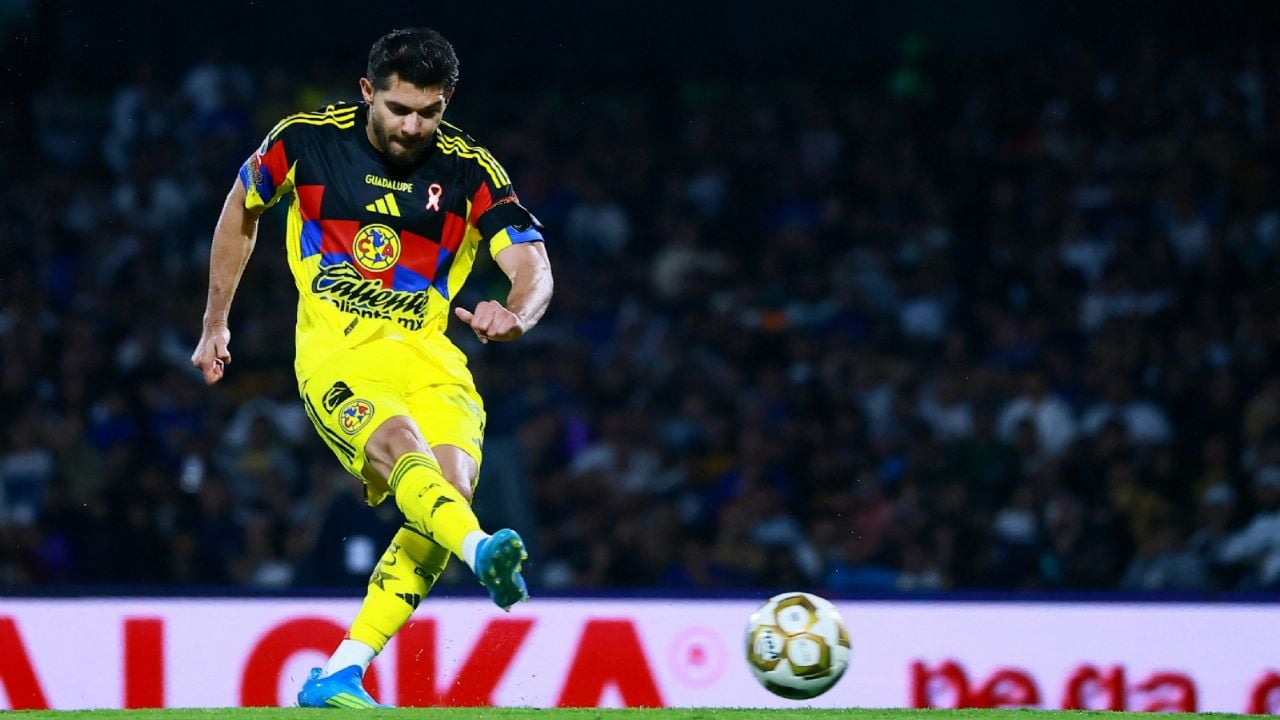 Henry Martín cae en burlas tras fallar penalti decisivo