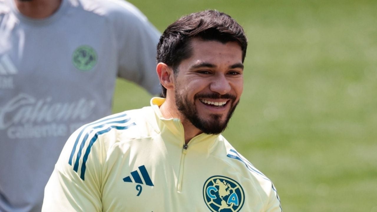 Henry Martín responde con humor a la queja por la alineación del América-Pumas