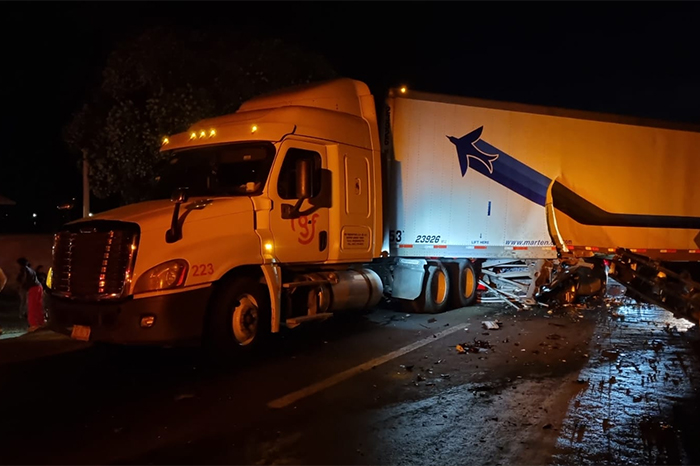 Identifican a funcionario de Uruapan tras fatal accidente automovilístico