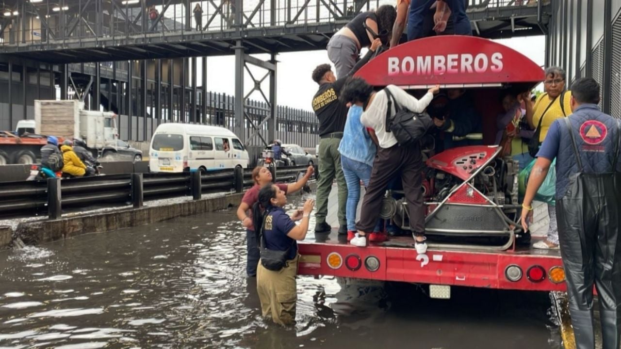 Inundaciones y granizo afectan diversas áreas del Edomex y oriente de CDMX