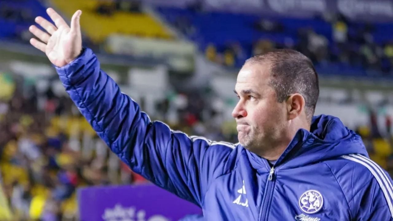 Jardine responde a advertencia de Mohamed sobre el América: "Cada uno siente el club"