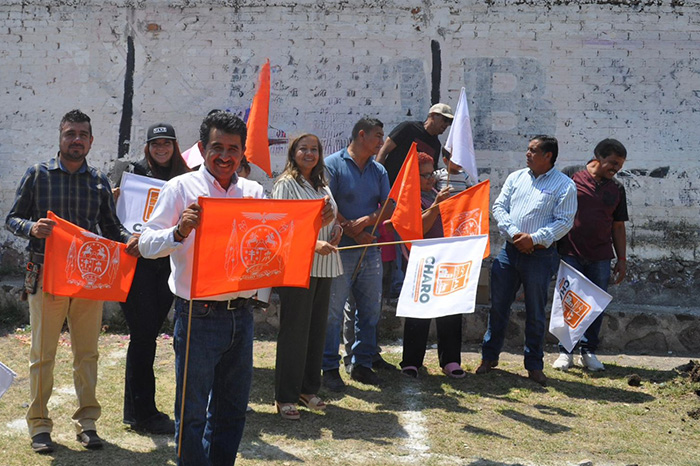 La Goleta mejora su infraestructura deportiva con instalación de nuevas gradas