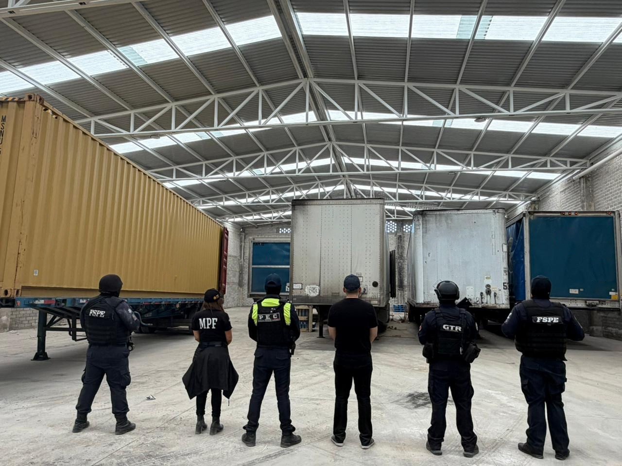 León asegura 25 toneladas de abarrotes valuadas en 2.3 mdp por seguridad
