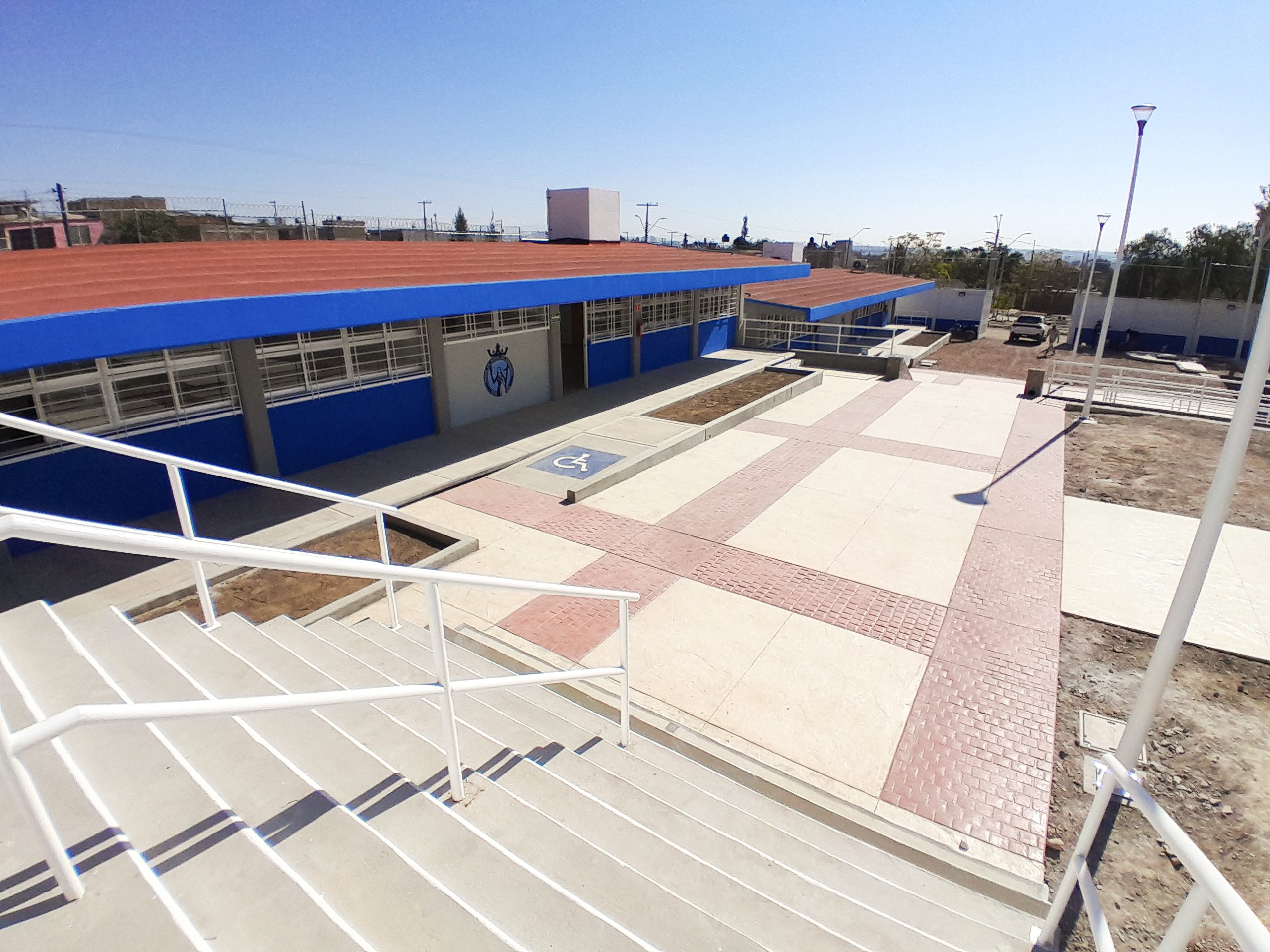 León moderniza la Secundaria General Rufino Tamayo con nuevo apoyo gubernamental