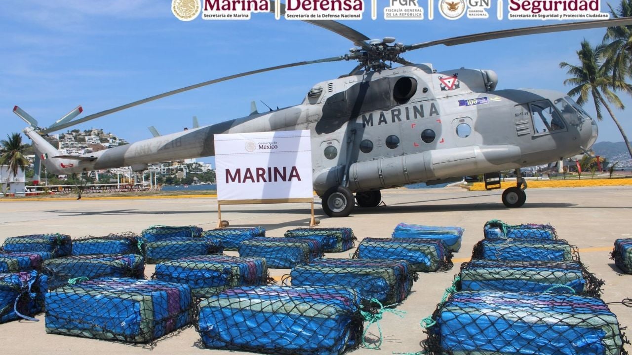 Marina asegura 26 bultos de cocaína y detiene a dos extranjeros en Acapulco