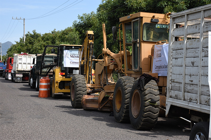 Mejoran infraestructura de caminos rurales en Zitácuaro y Chucándiro