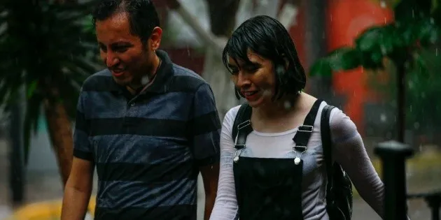 México: Onda tropical causará fuertes lluvias en varios estados antes del 29 de mayo
