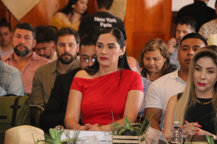 Michoacán promueve nuevas leyes para salvaguardar la industria del mezcal