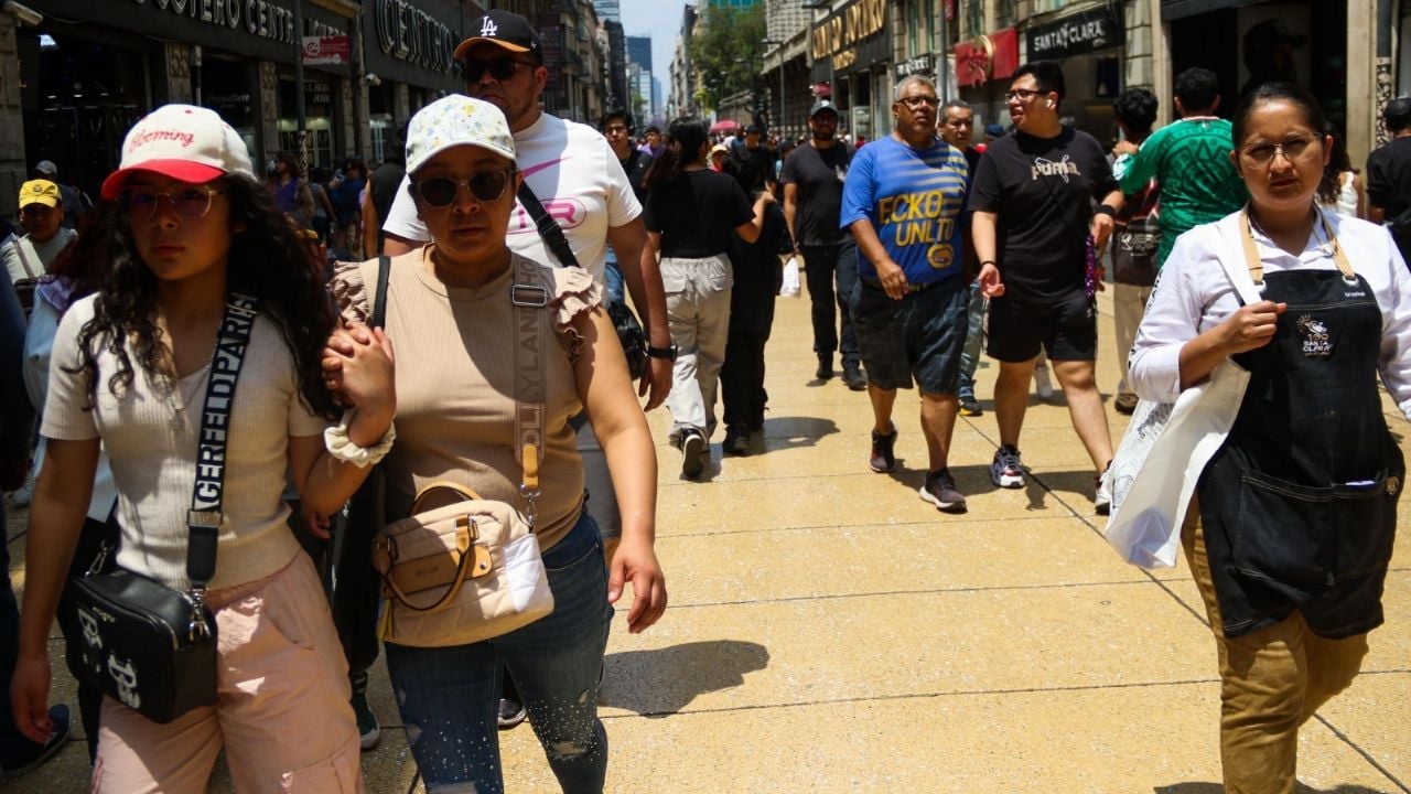 Nueva ola de calor azotará la CDMX con temperaturas de hasta 32 grados