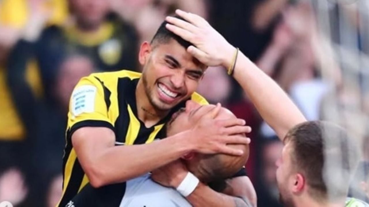 Orbelín Pineda: Campeón con el AEK de Atenas en Grecia