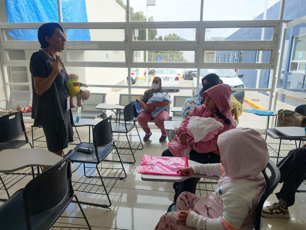 SSG impulsa atención obstétrica sin violencia en Guanajuato