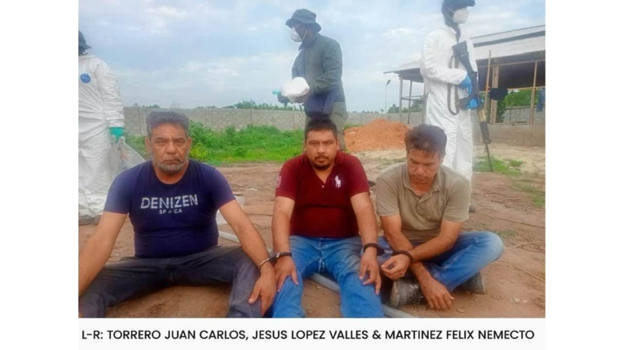 Tres mexicanos arrestados en el mayor decomiso de drogas en Nigeria
