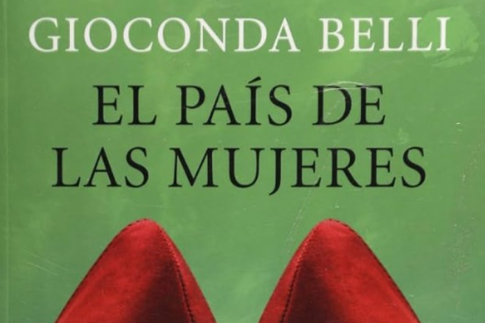Análisis crítico de 'El país de las mujeres' en el contexto actual